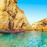 Villa Boracay - Com Piscina Aquecivel E Praia A Pe Em Albufeira Albufeira