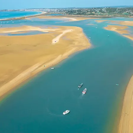 Villa Villa Boracay - Com Piscina Aquecivel E Praia A Pe Em Albufeira